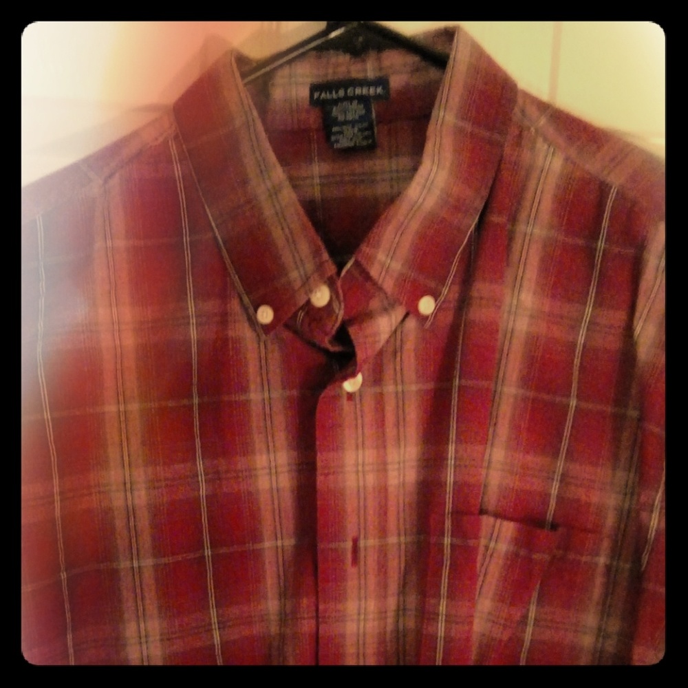 Men's large plaid button-up shirt, long sleeves